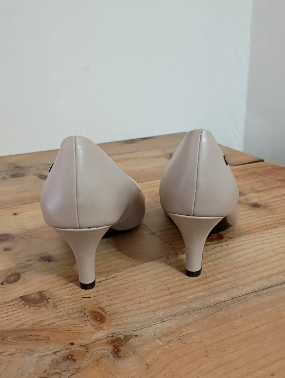 Life Stride Nude/Taupe Classic Mid Heel Pumps